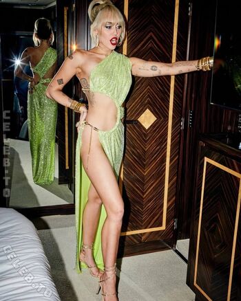 🔥 Miley cyrus page leaked private photo uncensored full