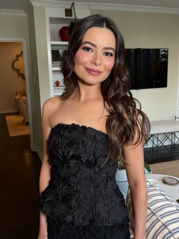 🔥 Miranda cosgrove leaked private photo uncensored full