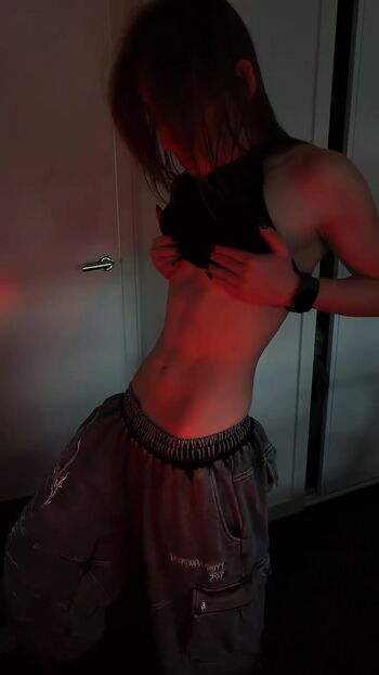 🔥 Monique van den bogart leaked private photo uncensored full