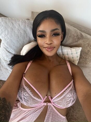 🔥 Natural boob jobs leaked private photo uncensored full