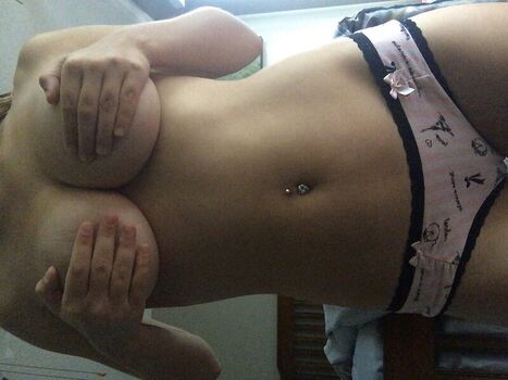 🔥 Nature is her life page leaked private photo uncensored full