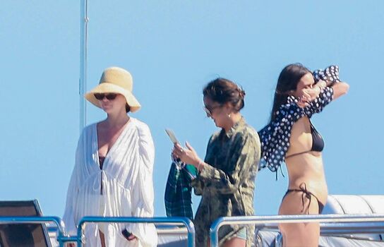 🔥 Nina dobrev page leaked private photo uncensored full