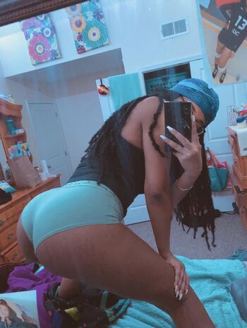 🔥 Niyyro leaked private photo uncensored full