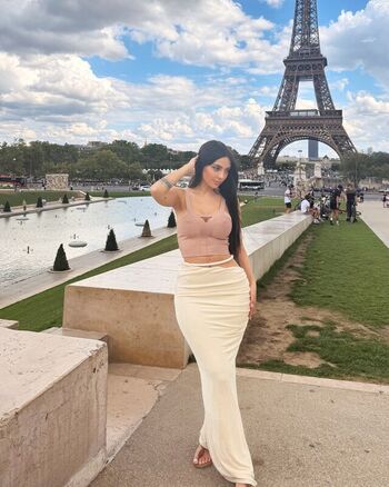 🔥 Nyvi estephan page leaked private photo uncensored full