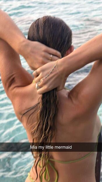 🔥 Olivia ponton leaked private photo uncensored full