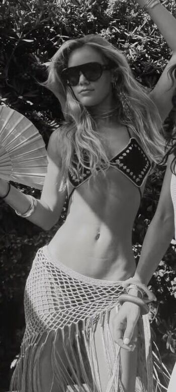 🔥 Olivia ponton page leaked private photo uncensored full