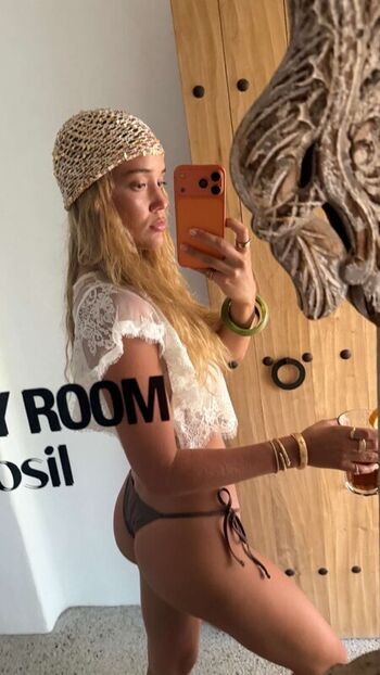 🔥 Olivia ponton page leaked private photo uncensored full
