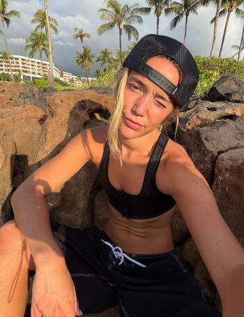 🔥 Olivia ponton leaked private photo uncensored full