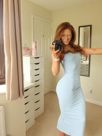 🔥 Pheobeisginger page leaked private photo uncensored full