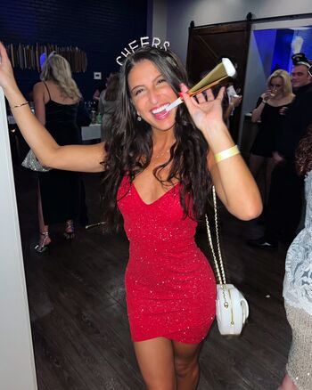 🔥 Pizzaprincessg page leaked private photo uncensored full