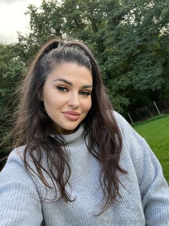 🔥 Pretty wheelchair girl leaked private photo uncensored full