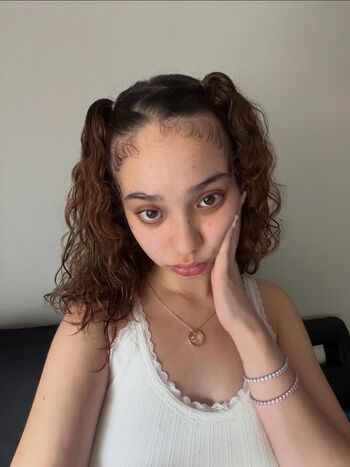 🔥 Prettyluhhangie leaked private photo uncensored full