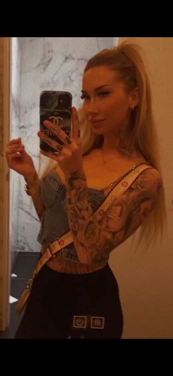 🔥 Quebecoises  page leaked private photo uncensored full