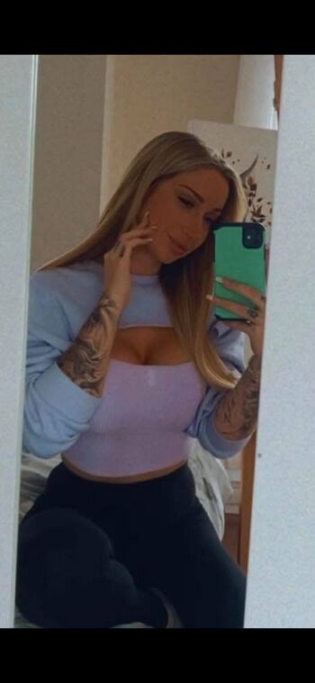 🔥 Quebecoises  page leaked private photo uncensored full