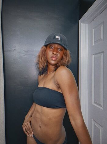 🔥 Queen aminata  page leaked private photo uncensored full