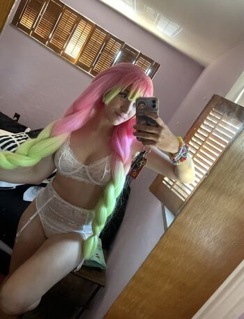 🔥 Qweeneevee leaked private photo uncensored full