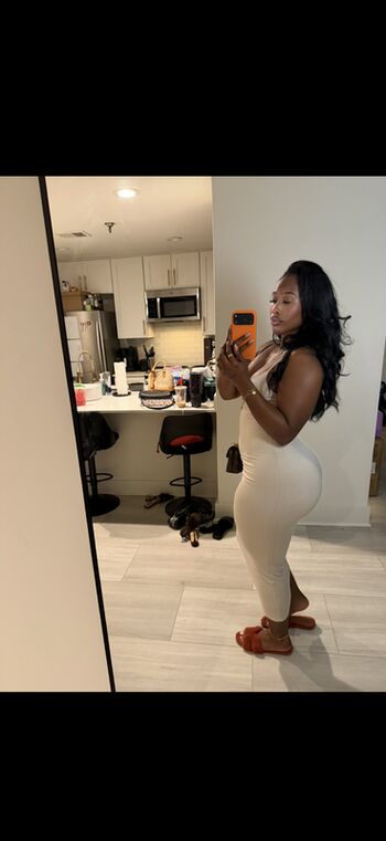 🔥 Realkeylamarie  page leaked private photo uncensored full