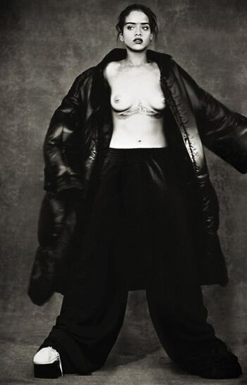 🔥 Rihanna  page leaked private photo uncensored full