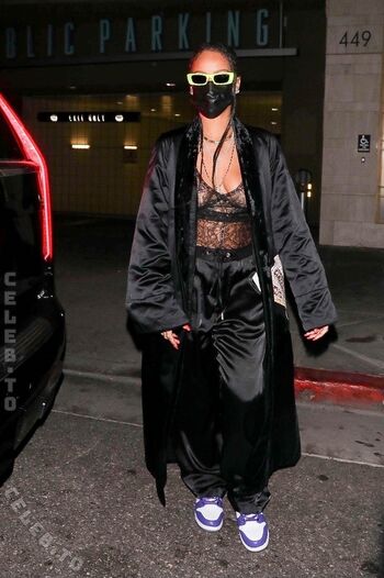 🔥 Rihanna  page leaked private photo uncensored full