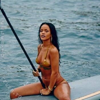 🔥 Rihanna  page leaked private photo uncensored full