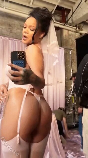 🔥 Rihanna  page leaked private photo uncensored full