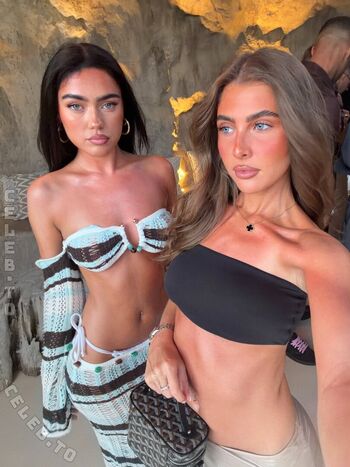 🔥 Roxanarosuu leaked private photo uncensored full