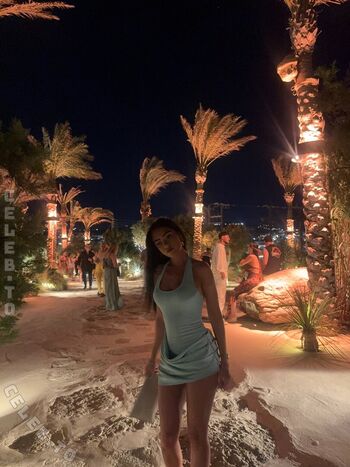 🔥 Roxanarosuu leaked private photo uncensored full