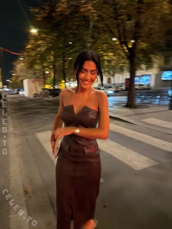🔥 Roxanarosuu leaked private photo uncensored full