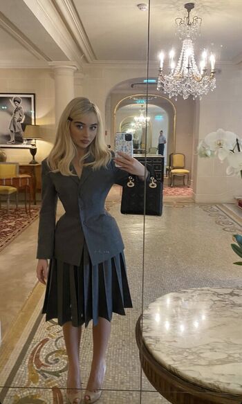 🔥 Sabrina carpenter  page leaked private photo uncensored full