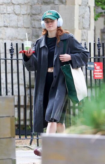 🔥 Sadie sink page leaked private photo uncensored full