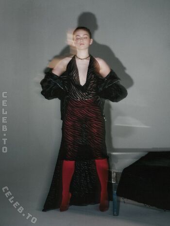 🔥 Sadie sink leaked private photo uncensored full