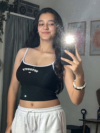 🔥 Sakshi pandey leaked private photo uncensored full