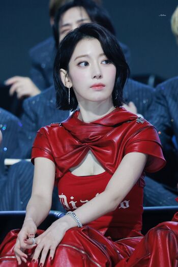 🔥 Sakura miyawaki page leaked private photo uncensored full