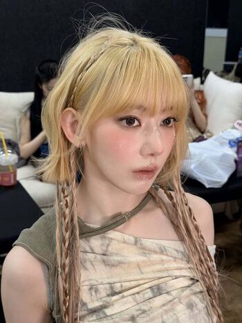 🔥 Sakura miyawaki leaked private photo uncensored full