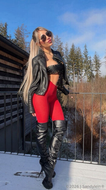 🔥 Sandyleinof  page leaked private photo uncensored full