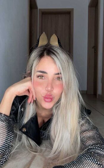🔥 Sandyleinof  page leaked private photo uncensored full