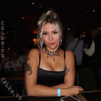 🔥 Sarahtoninx leaked private photo uncensored full