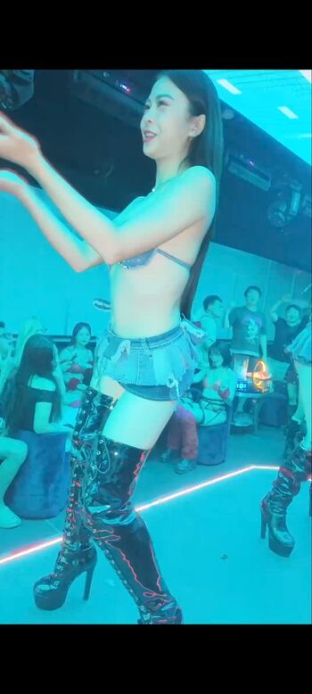 🔥 See through page leaked private photo uncensored full