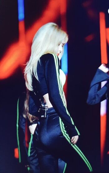 🔥 Seulgi leaked private photo uncensored full