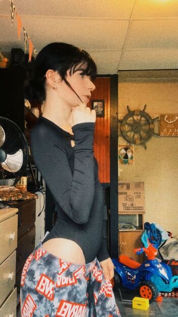 🔥 Show your girlfriend leaked private photo uncensored full