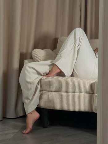 🔥 Simplyemily leaked private photo uncensored full