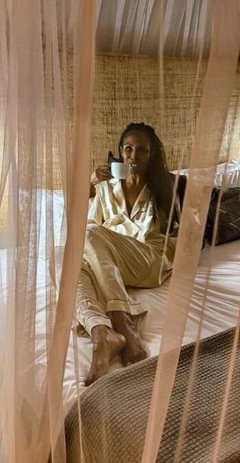 🔥 Sinitta leaked private photo uncensored full