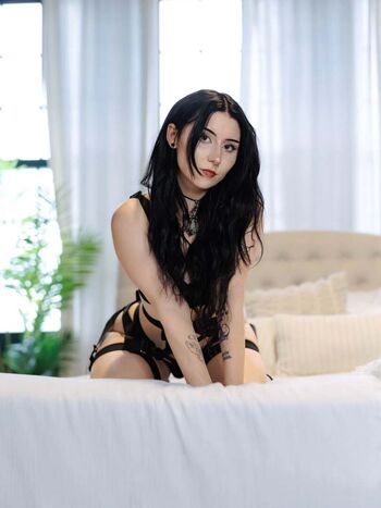 🔥 Sirenssongxvi leaked private photo uncensored full