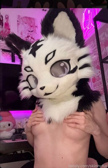 🔥 Skinnyfur leaked private photo uncensored full