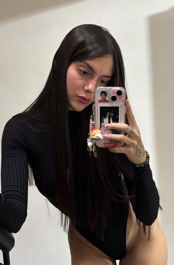 🔥 Sofiaatreides page leaked private photo uncensored full