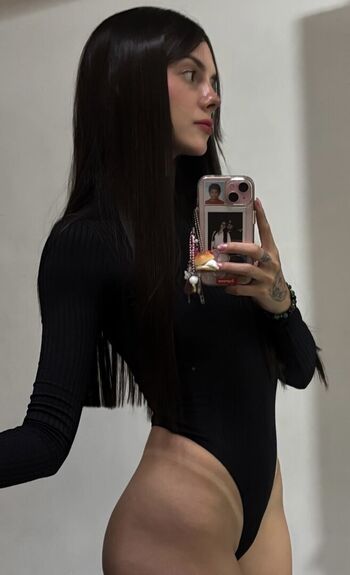 🔥 Sofiaatreides page leaked private photo uncensored full