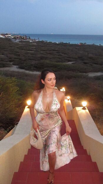 🔥 Sonia ferraro page leaked private photo uncensored full