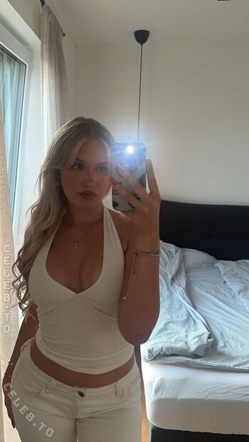 🔥 Sophiaaperlaa leaked private photo uncensored full