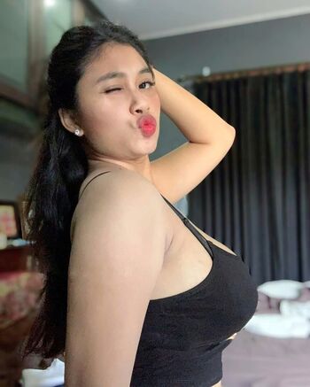 🔥 Sri ayutarisa leaked private photo uncensored full