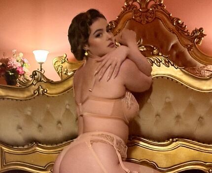 🔥 Stefania ferrario  page leaked private photo uncensored full
